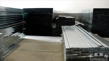 天水藍山輕鋼龍骨橋南家居城新店開業盛典，引領綠色建材新潮流